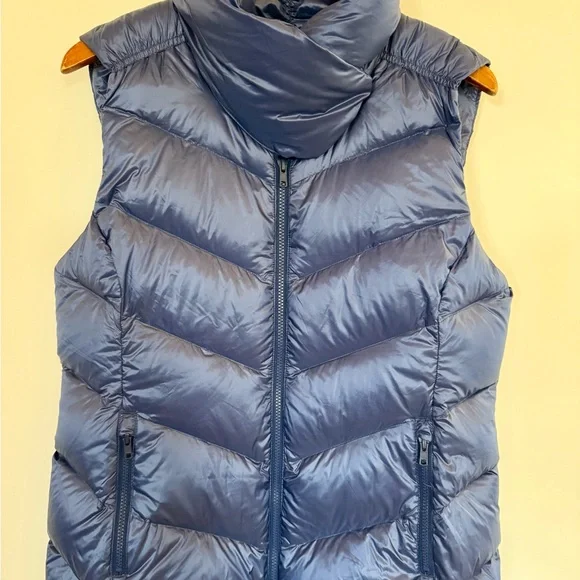 L.L. Bean Blue Quilted Puffer Vest - Picture 3 of 8